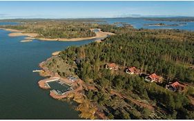 Norrö Holiday Village
